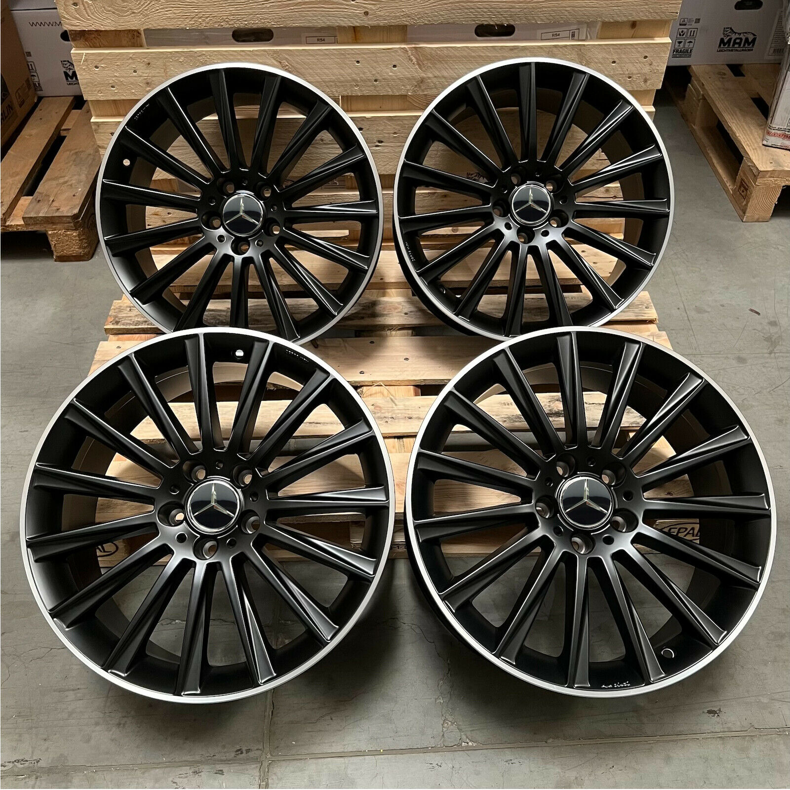 JANTE NEUVE BLACK MAT 19' 5x112 pour class C 8.5x19"